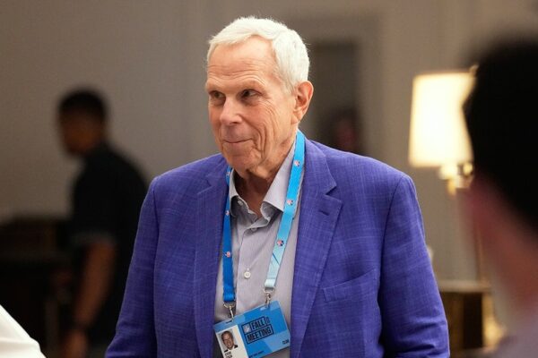 Former Giants co-owner Steve Tisch seen in team's draft room