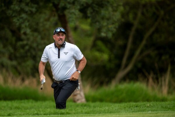 Former Masters Champ Phil Mickelson Criticizes Augusta National Modifications