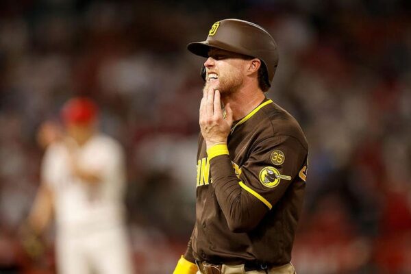 Jake Cronenworth takes 96 mph fastball to the face, stays in the game as Padres rally to beat Angels