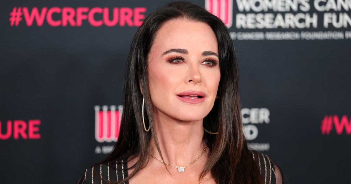Kyle Richards Said This Viral Beauty Tool 'Tightens Everything'