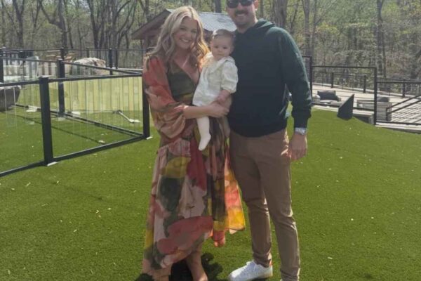 Lauren Alaina Shares How Motherhood Helped Her Heal After Her Dad's Death