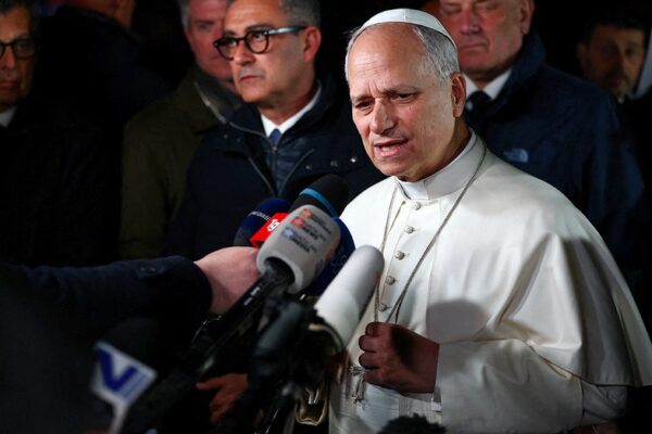 Pope Leo calls out Trump’s Iran rhetoric before last-minute ceasefire emerges