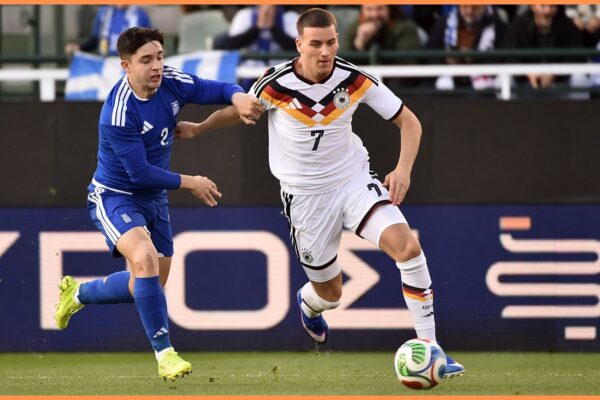 Talks “ongoing” as club keen to sell Man United & Chelsea transfer target quickly