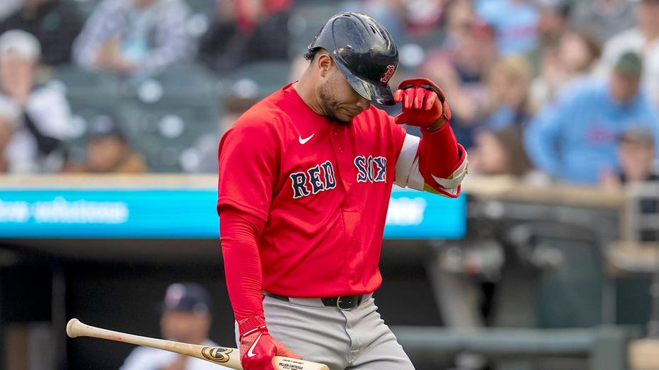 Red Sox now dealing with locker room issues after publicly blaming each other as Boston sinks into last place